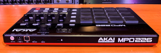 AKAI MPD226 ① Gear Hunter | Akai - MPD226